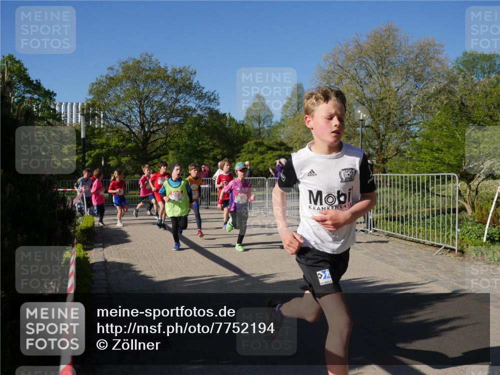 25.04.2025 - Das Zehntel Zöllner http://msf.ph/oto/7752194 26.04.2025 08:42:21 Laufen  meine-sportfotos.de