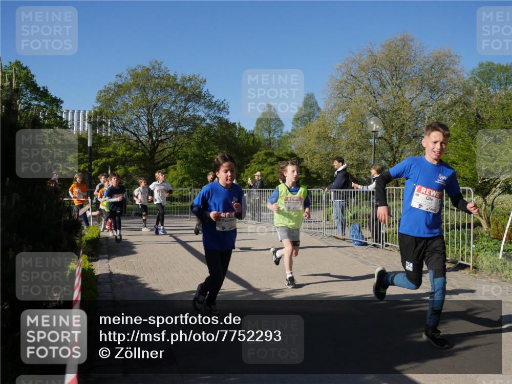 25.04.2025 - Das Zehntel Zöllner http://msf.ph/oto/7752293 26.04.2025 08:42:30 Laufen 1245 meine-sportfotos.de