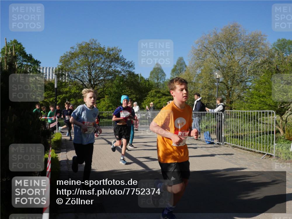25.04.2025 - Das Zehntel Zöllner http://msf.ph/oto/7752374 26.04.2025 08:42:37 Laufen  meine-sportfotos.de