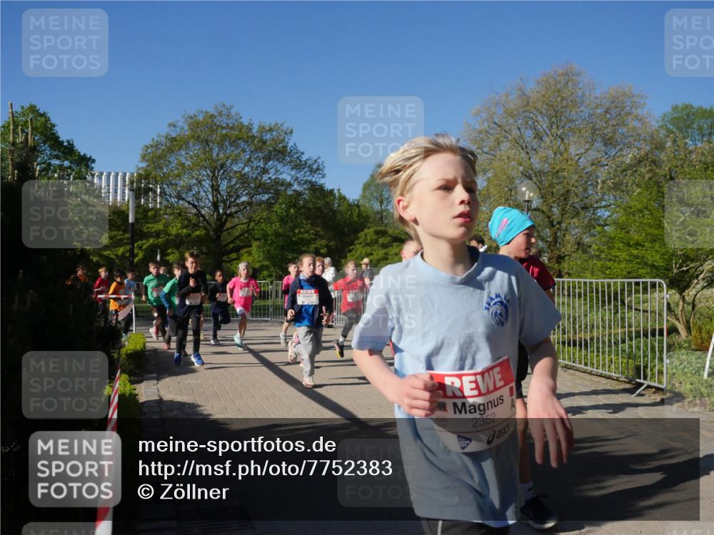 25.04.2025 - Das Zehntel Zöllner http://msf.ph/oto/7752383 26.04.2025 08:42:38 Laufen 2352 meine-sportfotos.de