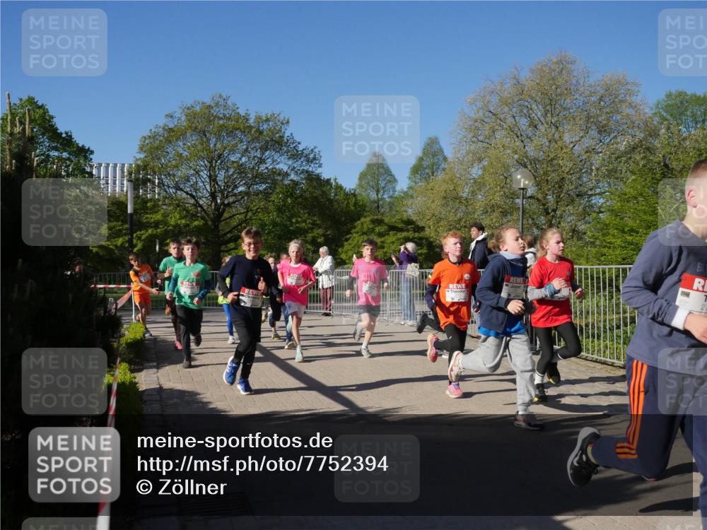 25.04.2025 - Das Zehntel Zöllner http://msf.ph/oto/7752394 26.04.2025 08:42:39 Laufen  meine-sportfotos.de