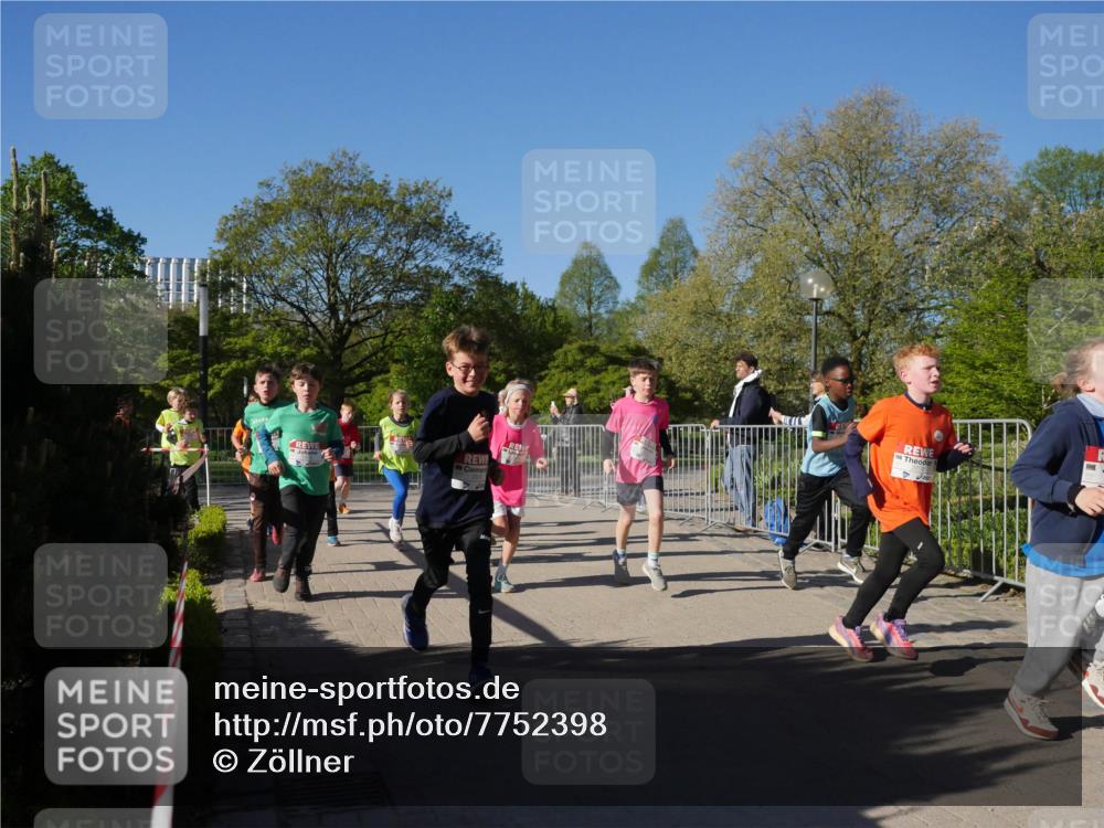 25.04.2025 - Das Zehntel Zöllner http://msf.ph/oto/7752398 26.04.2025 08:42:39 Laufen  meine-sportfotos.de