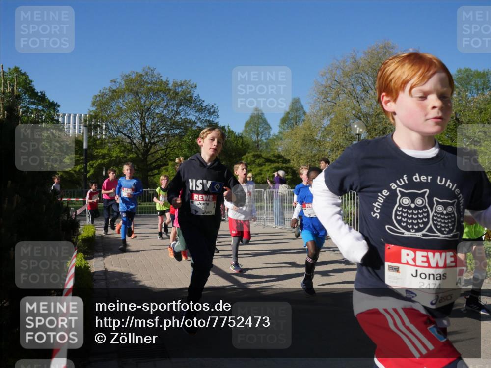 25.04.2025 - Das Zehntel Zöllner http://msf.ph/oto/7752473 26.04.2025 08:42:46 Laufen 2481, 2474 meine-sportfotos.de