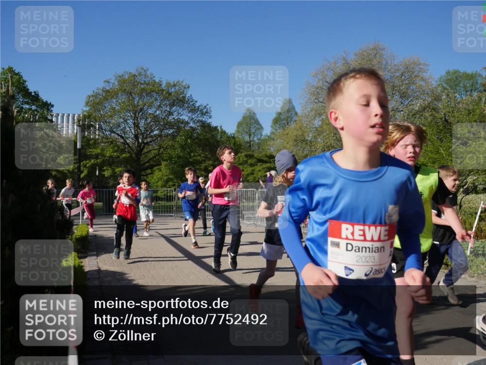 25.04.2025 - Das Zehntel Zöllner http://msf.ph/oto/7752492 26.04.2025 08:42:48 Laufen 202, 2023 meine-sportfotos.de