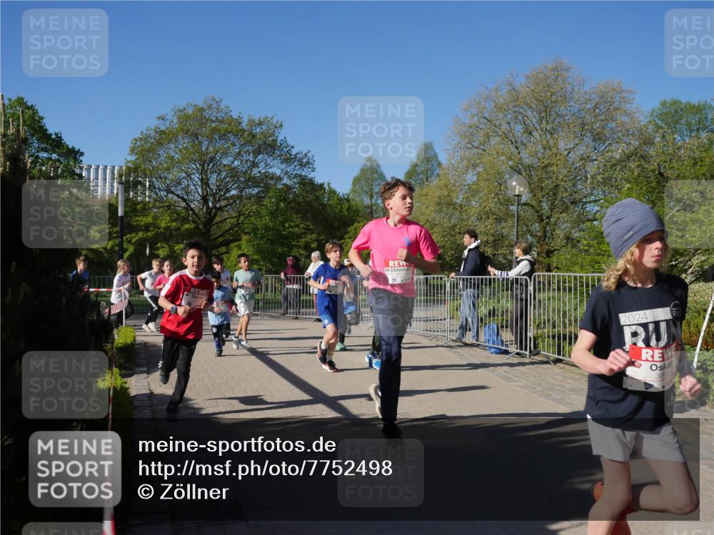 25.04.2025 - Das Zehntel Zöllner http://msf.ph/oto/7752498 26.04.2025 08:42:49 Laufen 2024, 386 meine-sportfotos.de