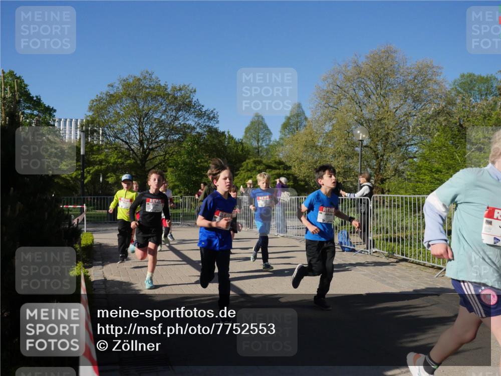 25.04.2025 - Das Zehntel Zöllner http://msf.ph/oto/7752553 26.04.2025 08:42:54 Laufen  meine-sportfotos.de