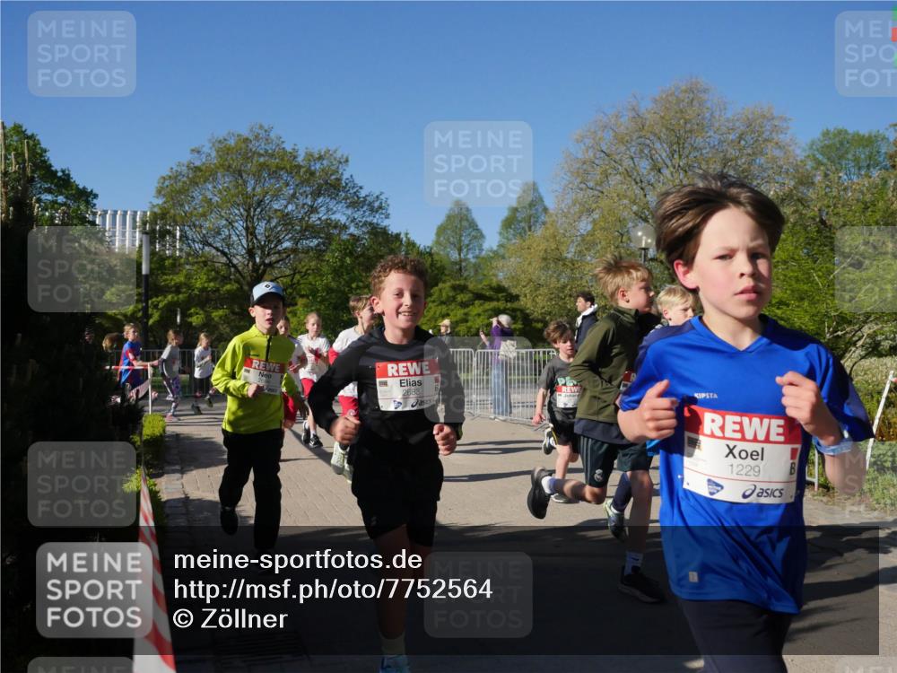 25.04.2025 - Das Zehntel Zöllner http://msf.ph/oto/7752564 26.04.2025 08:42:54 Laufen 2694, 2683, 1229 meine-sportfotos.de