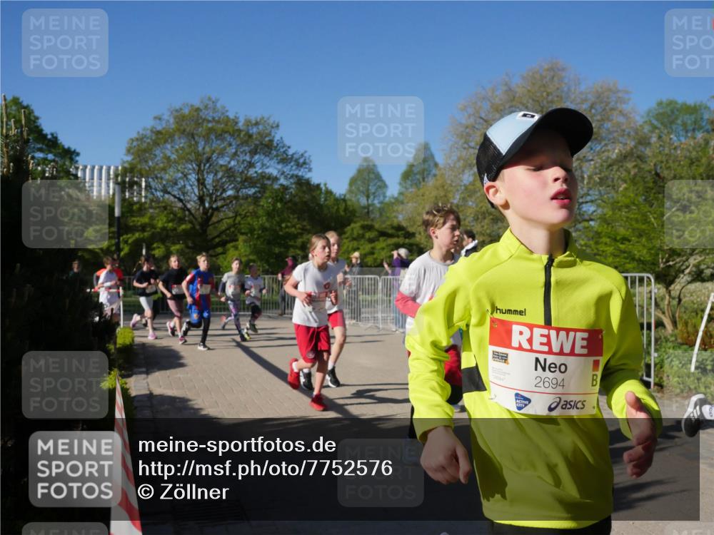 25.04.2025 - Das Zehntel Zöllner http://msf.ph/oto/7752576 26.04.2025 08:42:55 Laufen 2694, 2694 meine-sportfotos.de
