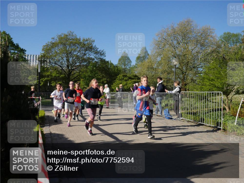 25.04.2025 - Das Zehntel Zöllner http://msf.ph/oto/7752594 26.04.2025 08:42:57 Laufen  meine-sportfotos.de