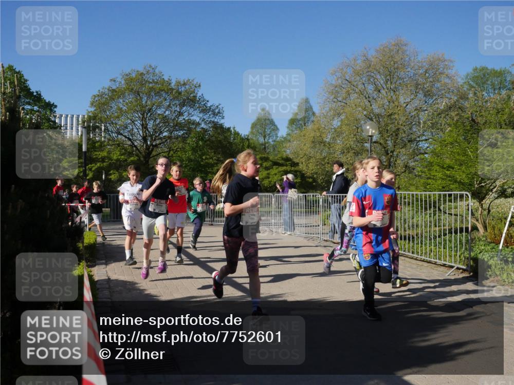 25.04.2025 - Das Zehntel Zöllner http://msf.ph/oto/7752601 26.04.2025 08:42:58 Laufen  meine-sportfotos.de