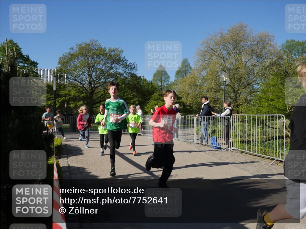 25.04.2025 - Das Zehntel Zöllner http://msf.ph/oto/7752641 26.04.2025 08:43:01 Laufen  meine-sportfotos.de