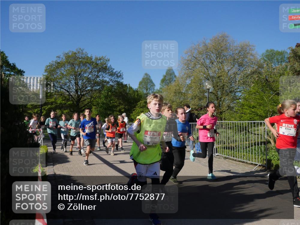25.04.2025 - Das Zehntel Zöllner http://msf.ph/oto/7752877 26.04.2025 08:43:23 Laufen 3609, 2334 meine-sportfotos.de