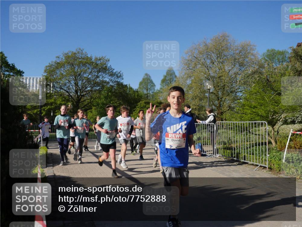25.04.2025 - Das Zehntel Zöllner http://msf.ph/oto/7752888 26.04.2025 08:43:24 Laufen 1246 meine-sportfotos.de