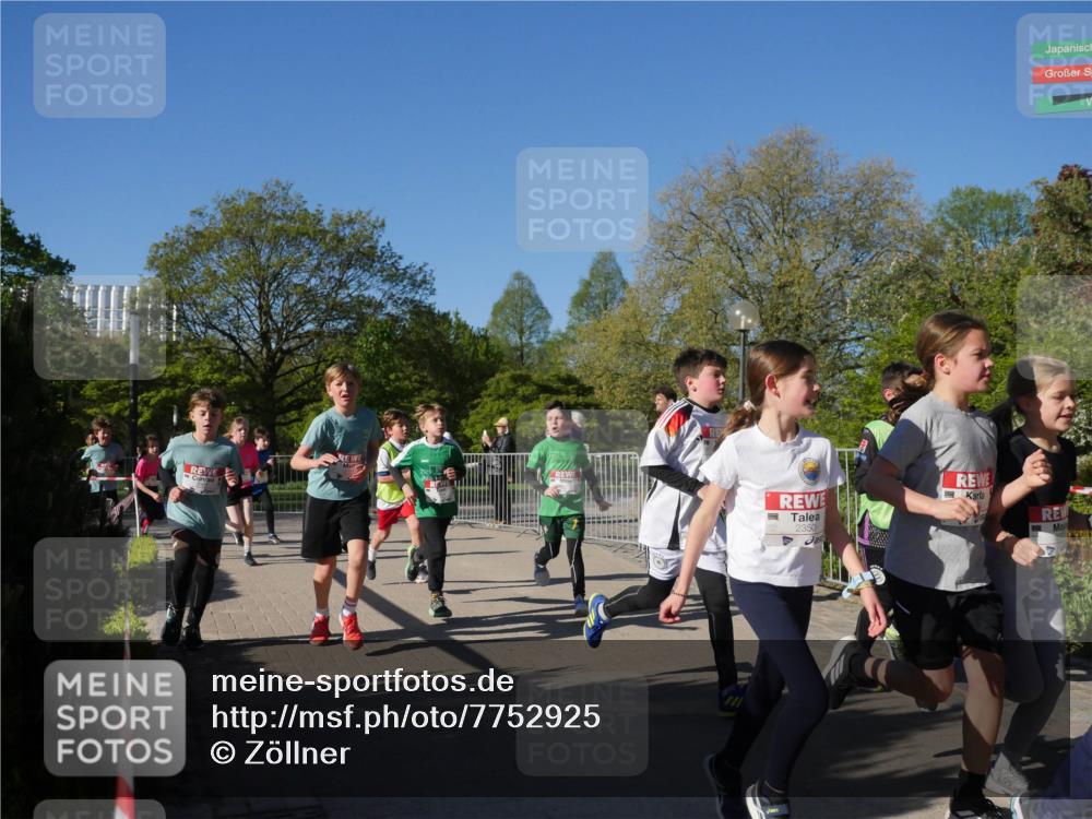 25.04.2025 - Das Zehntel Zöllner http://msf.ph/oto/7752925 26.04.2025 08:43:27 Laufen 2350 meine-sportfotos.de