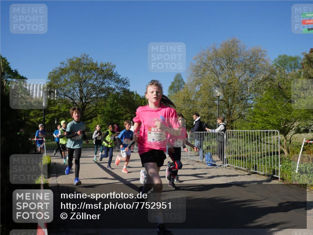 25.04.2025 - Das Zehntel Zöllner http://msf.ph/oto/7752951 26.04.2025 08:43:29 Laufen 3408 meine-sportfotos.de