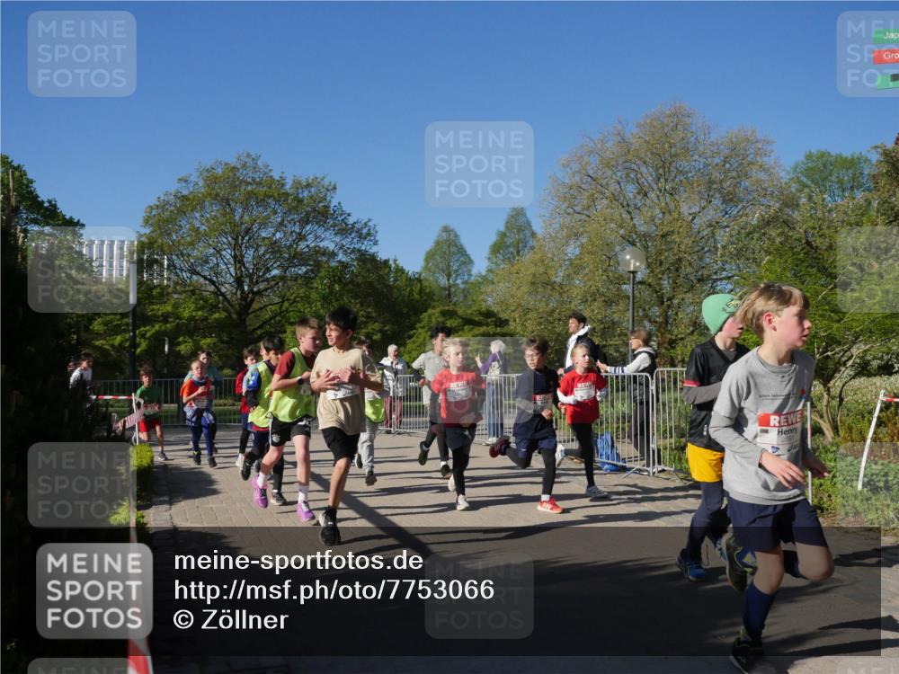 25.04.2025 - Das Zehntel Zöllner http://msf.ph/oto/7753066 26.04.2025 08:43:40 Laufen  meine-sportfotos.de