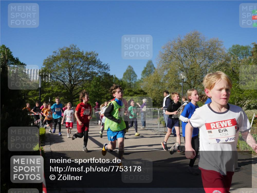 25.04.2025 - Das Zehntel Zöllner http://msf.ph/oto/7753178 26.04.2025 08:43:51 Laufen 1734 meine-sportfotos.de