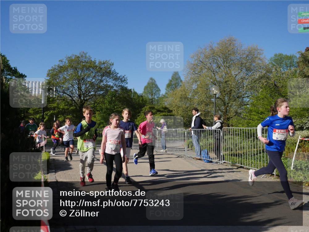 25.04.2025 - Das Zehntel Zöllner http://msf.ph/oto/7753243 26.04.2025 08:43:57 Laufen 1110 meine-sportfotos.de