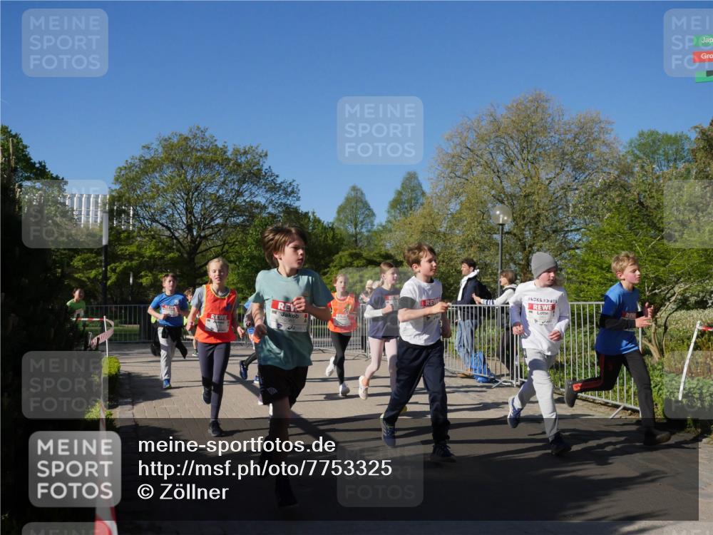 25.04.2025 - Das Zehntel Zöllner http://msf.ph/oto/7753325 26.04.2025 08:44:04 Laufen  meine-sportfotos.de