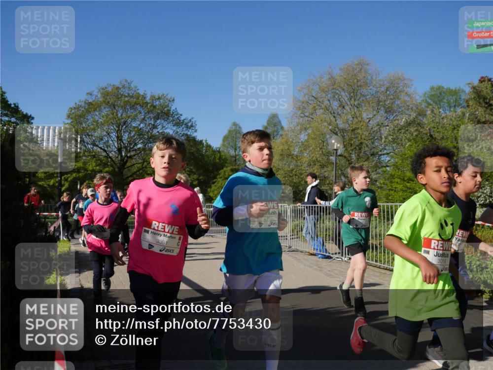 25.04.2025 - Das Zehntel Zöllner http://msf.ph/oto/7753430 26.04.2025 08:44:15 Laufen 3391, 2101, 3019 meine-sportfotos.de