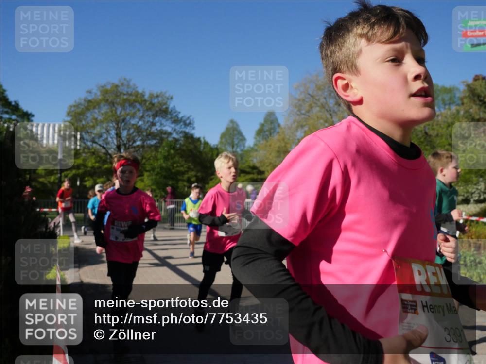 25.04.2025 - Das Zehntel Zöllner http://msf.ph/oto/7753435 26.04.2025 08:44:15 Laufen 339 meine-sportfotos.de