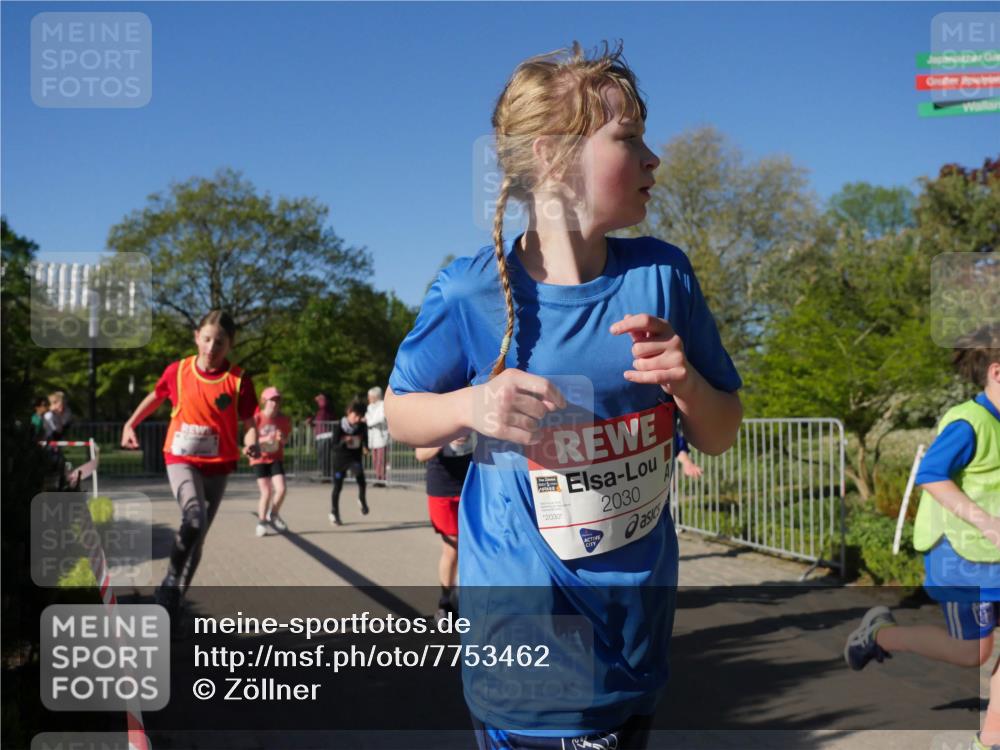 25.04.2025 - Das Zehntel Zöllner http://msf.ph/oto/7753462 26.04.2025 08:44:18 Laufen 2030, 2030 meine-sportfotos.de
