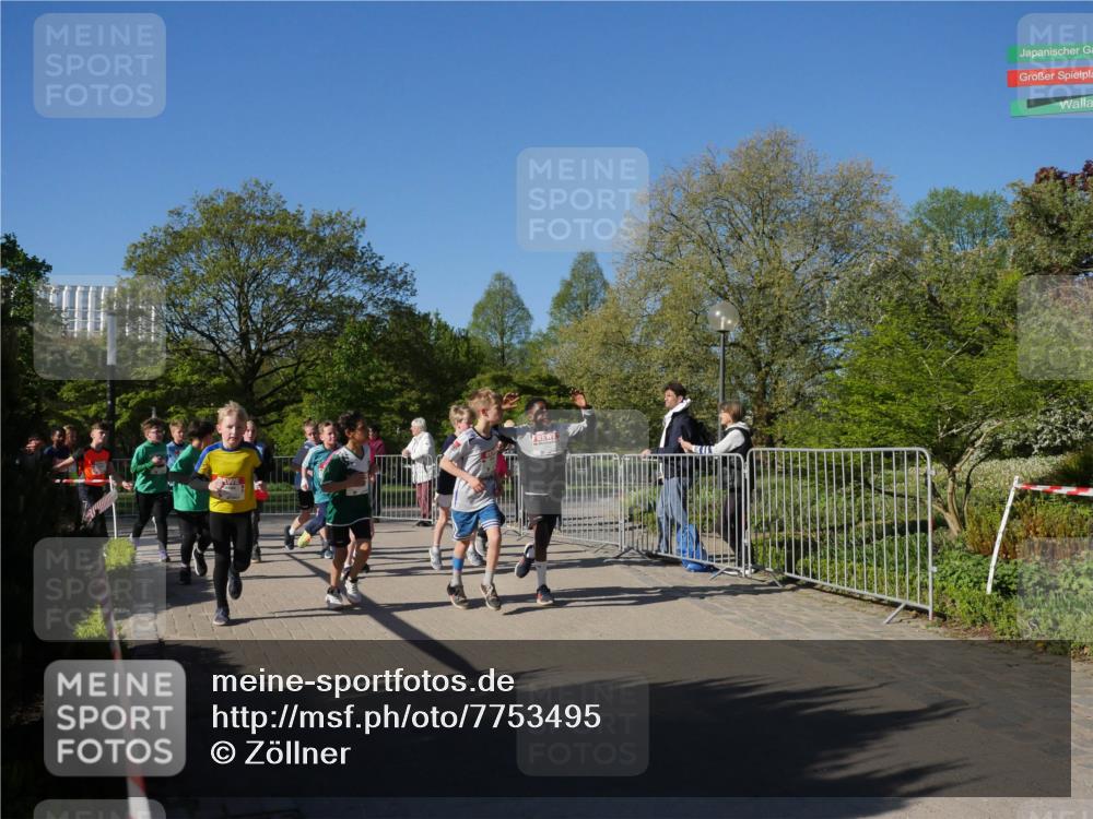 25.04.2025 - Das Zehntel Zöllner http://msf.ph/oto/7753495 26.04.2025 08:44:21 Laufen  meine-sportfotos.de