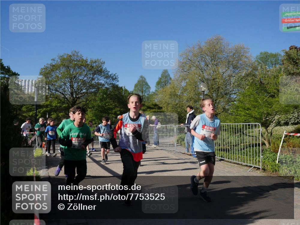 25.04.2025 - Das Zehntel Zöllner http://msf.ph/oto/7753525 26.04.2025 08:44:23 Laufen  meine-sportfotos.de