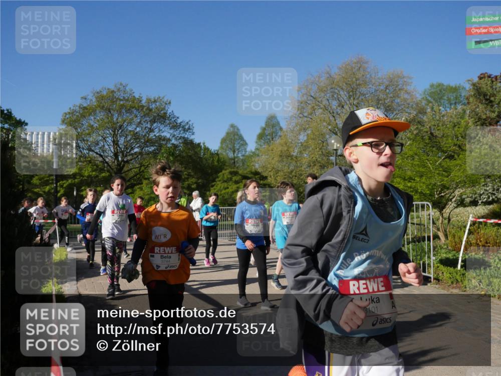 25.04.2025 - Das Zehntel Zöllner http://msf.ph/oto/7753574 26.04.2025 08:44:28 Laufen 3744, 5, 3101 meine-sportfotos.de