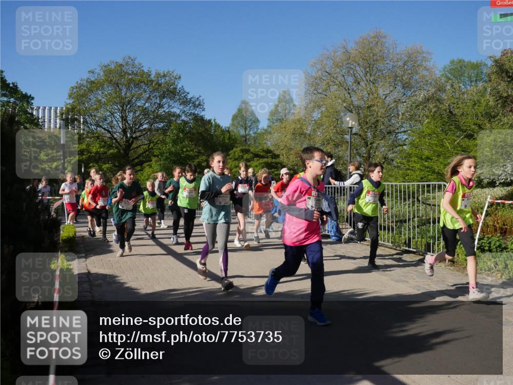 25.04.2025 - Das Zehntel Zöllner http://msf.ph/oto/7753735 26.04.2025 08:44:43 Laufen  meine-sportfotos.de