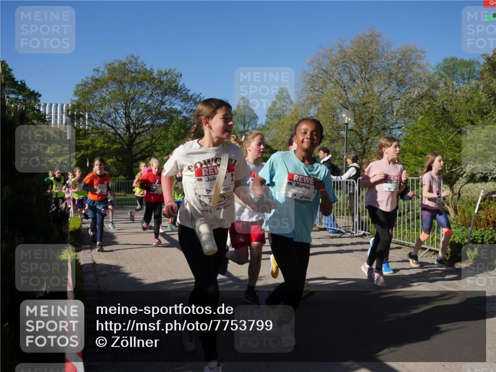25.04.2025 - Das Zehntel Zöllner http://msf.ph/oto/7753799 26.04.2025 08:44:49 Laufen 1193 meine-sportfotos.de