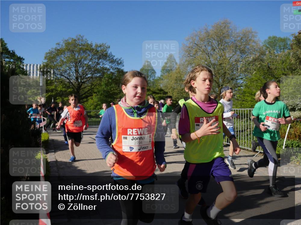 25.04.2025 - Das Zehntel Zöllner http://msf.ph/oto/7753827 26.04.2025 08:44:52 Laufen 2794 meine-sportfotos.de
