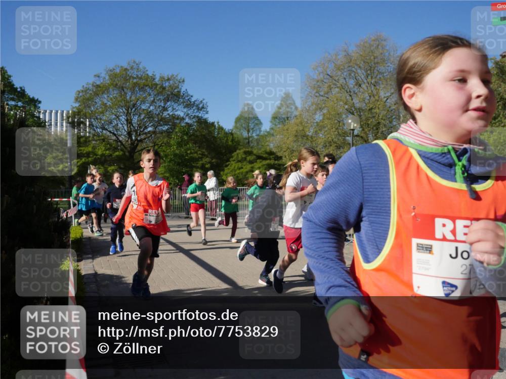 25.04.2025 - Das Zehntel Zöllner http://msf.ph/oto/7753829 26.04.2025 08:44:53 Laufen 27 meine-sportfotos.de