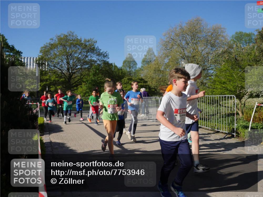 25.04.2025 - Das Zehntel Zöllner http://msf.ph/oto/7753946 26.04.2025 08:45:04 Laufen 2821 meine-sportfotos.de