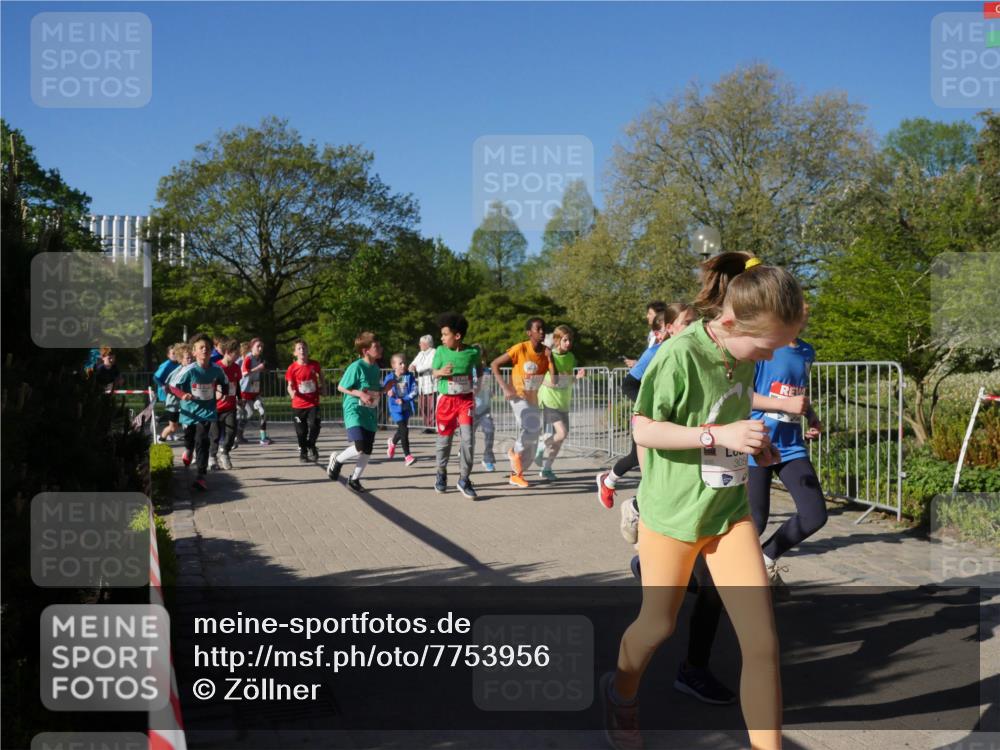 25.04.2025 - Das Zehntel Zöllner http://msf.ph/oto/7753956 26.04.2025 08:45:05 Laufen 305 meine-sportfotos.de