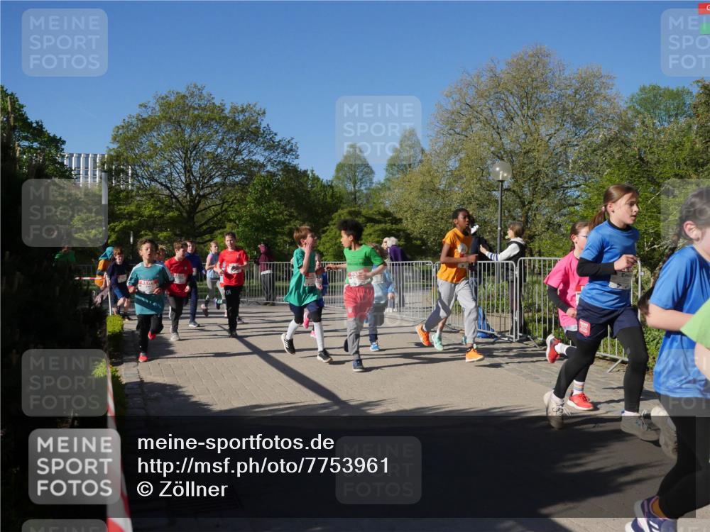 25.04.2025 - Das Zehntel Zöllner http://msf.ph/oto/7753961 26.04.2025 08:45:05 Laufen  meine-sportfotos.de