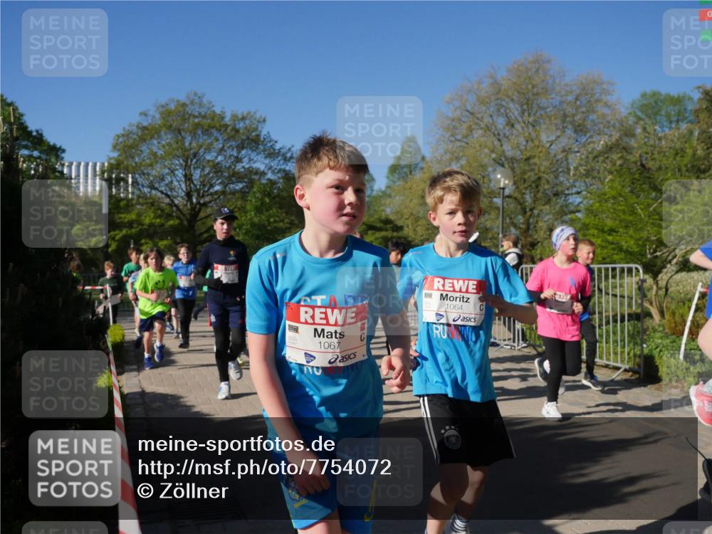 25.04.2025 - Das Zehntel Zöllner http://msf.ph/oto/7754072 26.04.2025 08:45:15 Laufen 1067, 1064 meine-sportfotos.de