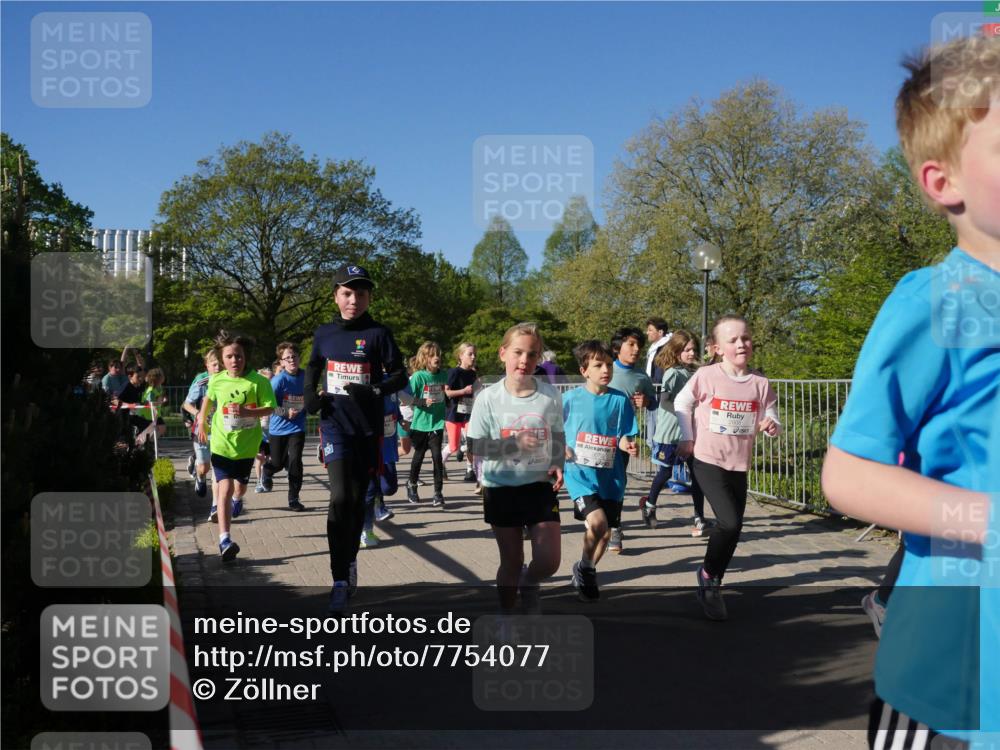 25.04.2025 - Das Zehntel Zöllner http://msf.ph/oto/7754077 26.04.2025 08:45:16 Laufen  meine-sportfotos.de