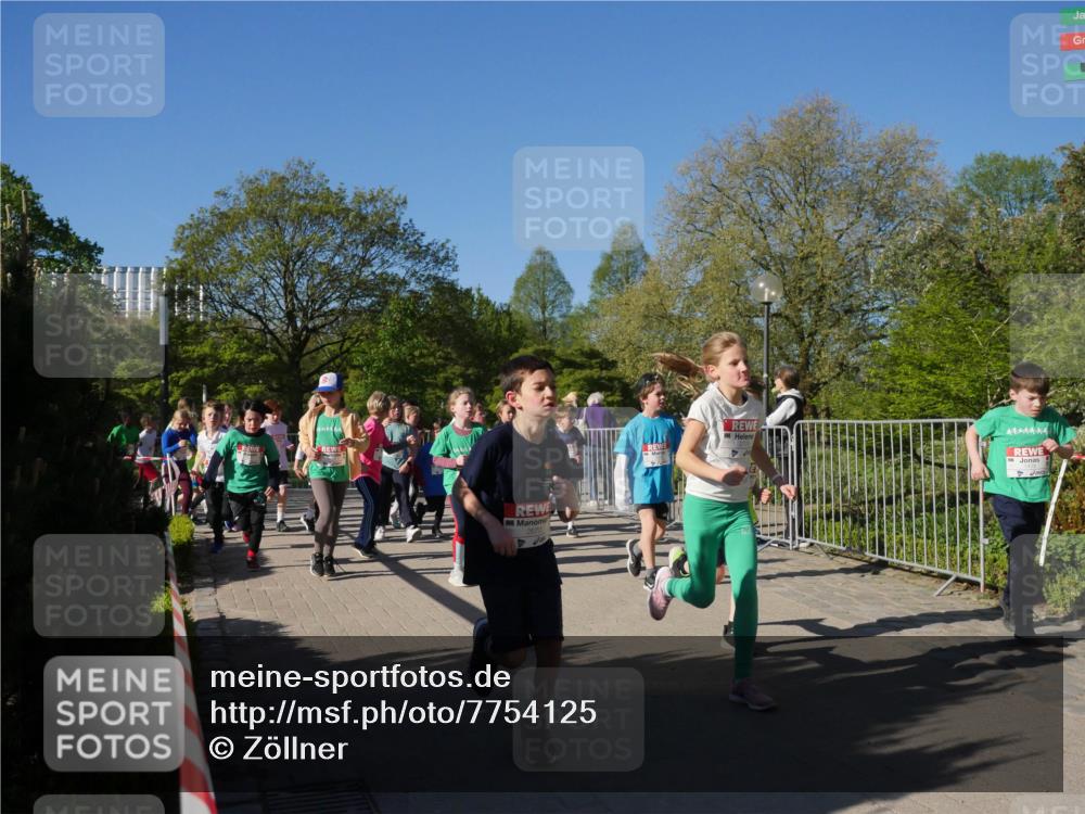 25.04.2025 - Das Zehntel Zöllner http://msf.ph/oto/7754125 26.04.2025 08:45:20 Laufen 2670, 2175 meine-sportfotos.de