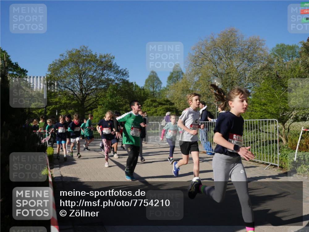 25.04.2025 - Das Zehntel Zöllner http://msf.ph/oto/7754210 26.04.2025 08:45:28 Laufen  meine-sportfotos.de