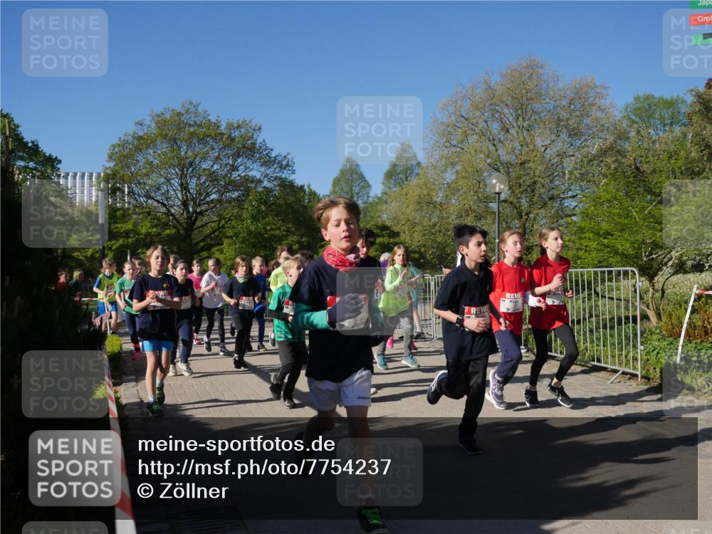 25.04.2025 - Das Zehntel Zöllner http://msf.ph/oto/7754237 26.04.2025 08:45:31 Laufen  meine-sportfotos.de