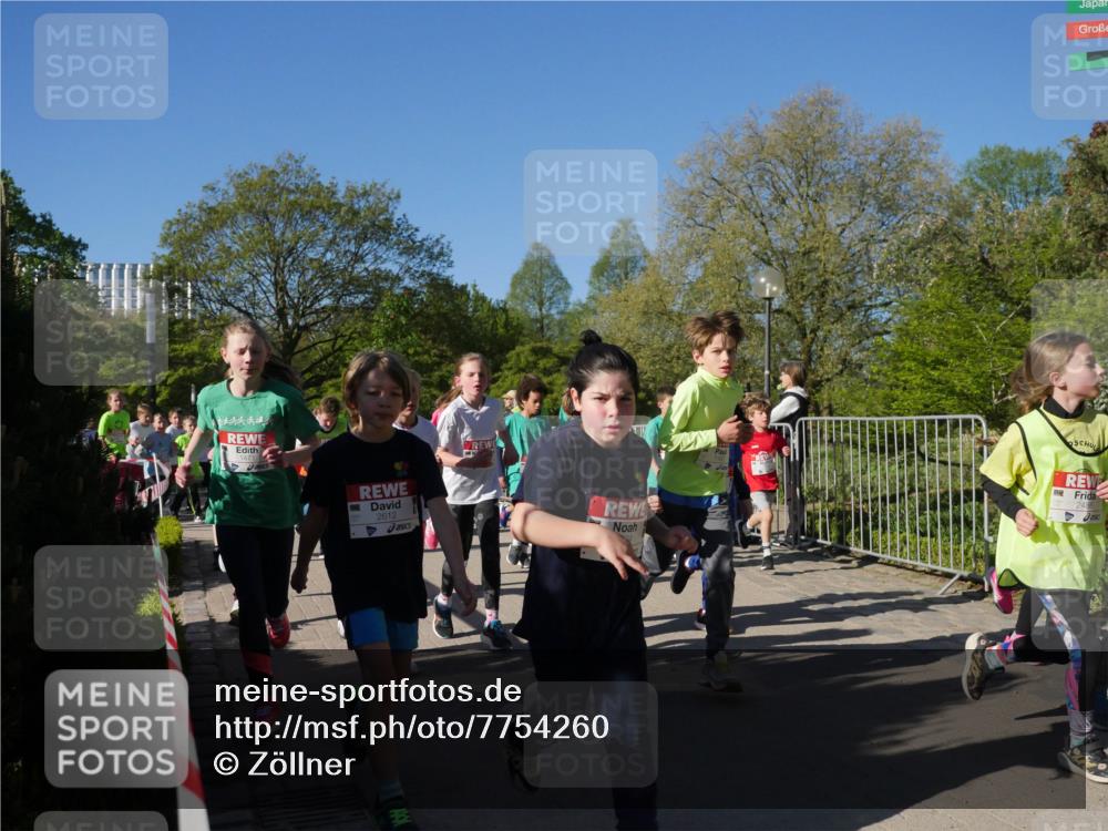 25.04.2025 - Das Zehntel Zöllner http://msf.ph/oto/7754260 26.04.2025 08:45:33 Laufen 1471, 2612, 248 meine-sportfotos.de