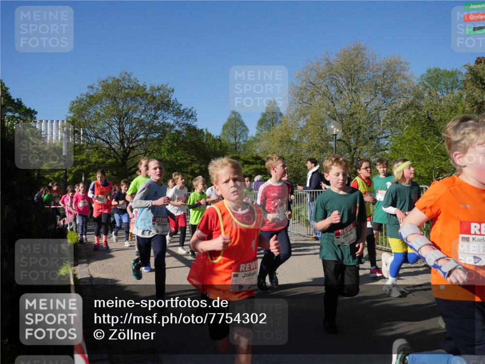 25.04.2025 - Das Zehntel Zöllner http://msf.ph/oto/7754302 26.04.2025 08:45:36 Laufen 2771 meine-sportfotos.de