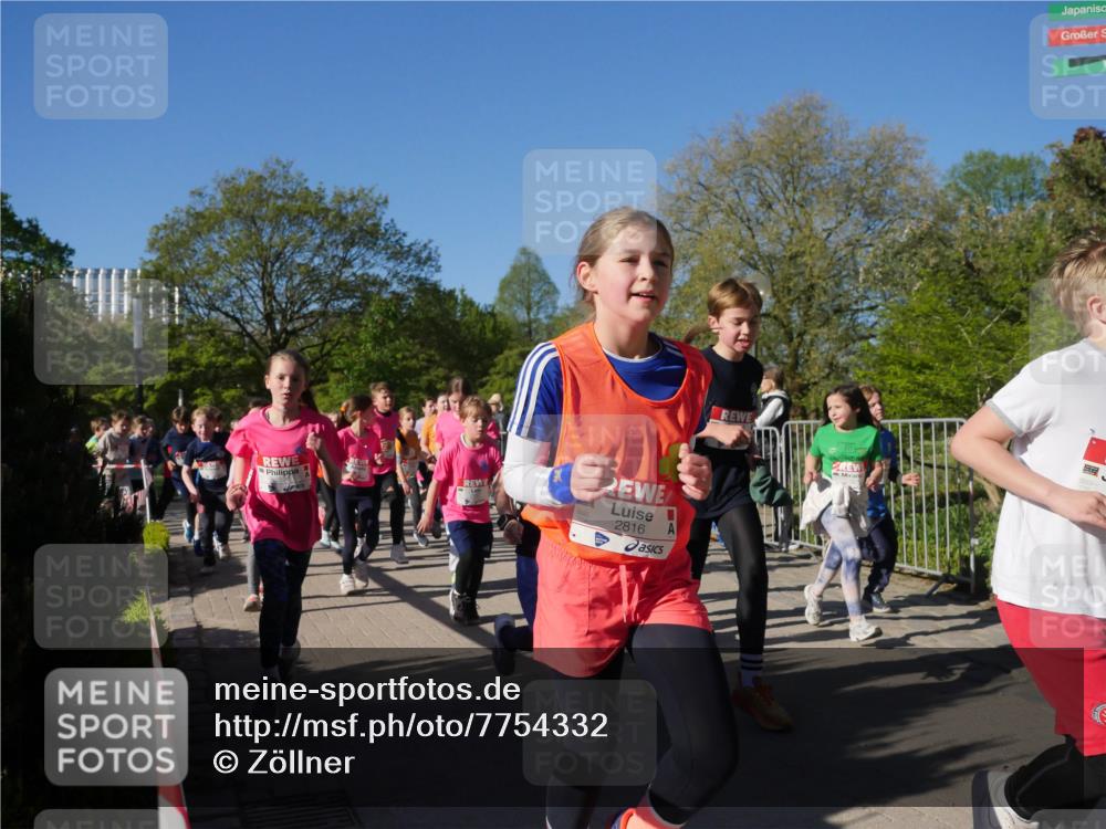 25.04.2025 - Das Zehntel Zöllner http://msf.ph/oto/7754332 26.04.2025 08:45:39 Laufen 2816 meine-sportfotos.de