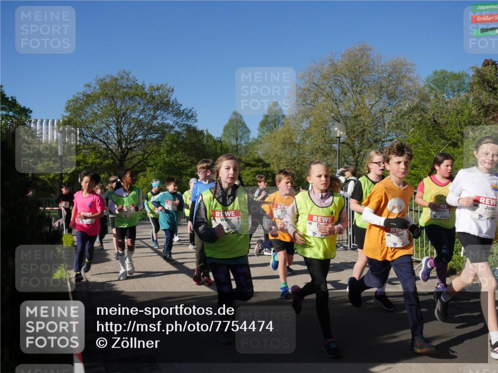 25.04.2025 - Das Zehntel Zöllner http://msf.ph/oto/7754474 26.04.2025 08:45:52 Laufen 2368 meine-sportfotos.de