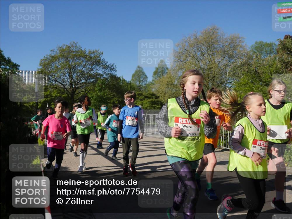 25.04.2025 - Das Zehntel Zöllner http://msf.ph/oto/7754479 26.04.2025 08:45:53 Laufen 3597, 3222 meine-sportfotos.de
