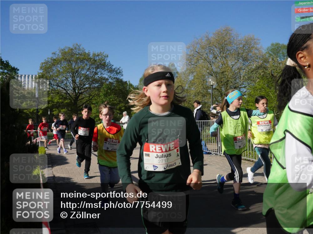 25.04.2025 - Das Zehntel Zöllner http://msf.ph/oto/7754499 26.04.2025 08:45:55 Laufen 2717 meine-sportfotos.de