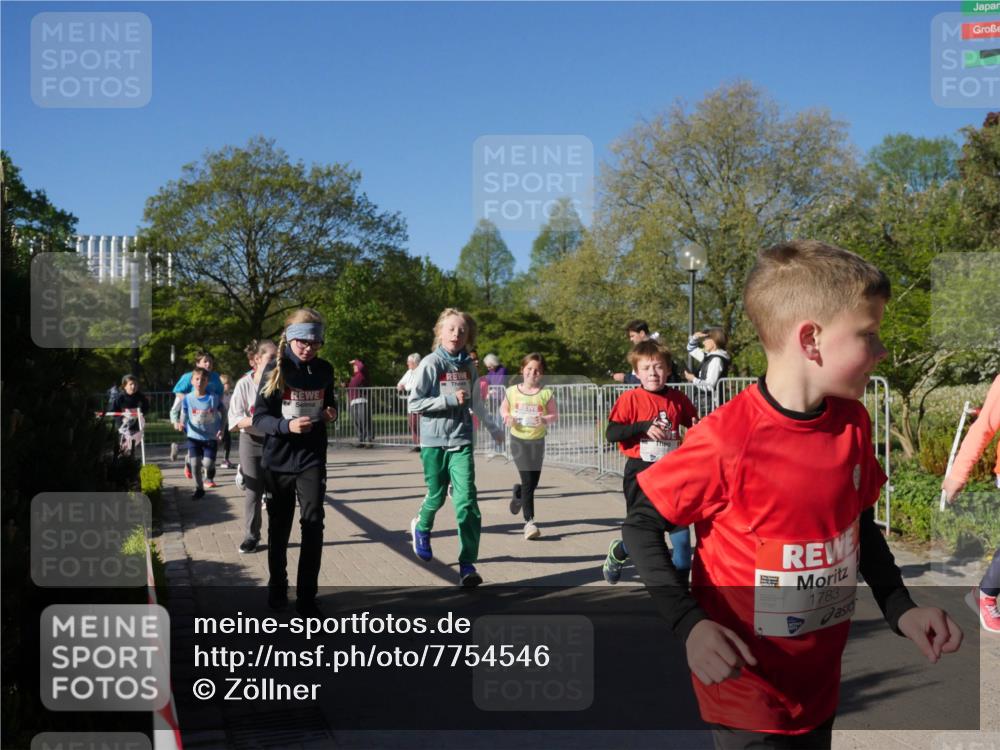 25.04.2025 - Das Zehntel Zöllner http://msf.ph/oto/7754546 26.04.2025 08:45:59 Laufen 1783, 1783 meine-sportfotos.de
