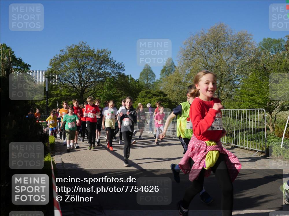 25.04.2025 - Das Zehntel Zöllner http://msf.ph/oto/7754626 26.04.2025 08:46:08 Laufen 2174 meine-sportfotos.de