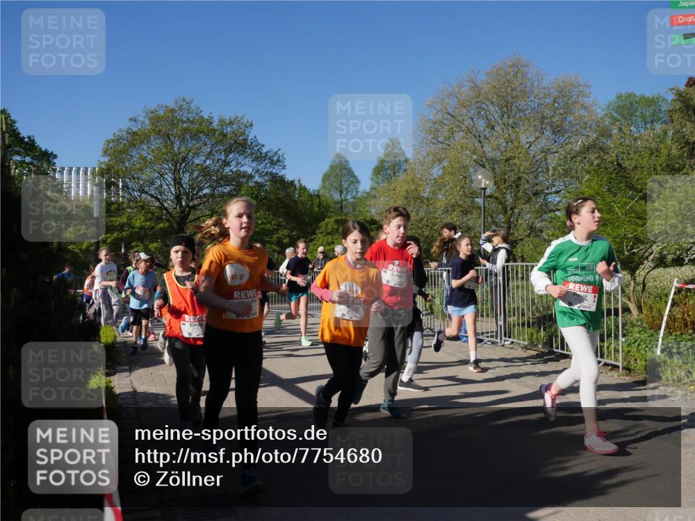25.04.2025 - Das Zehntel Zöllner http://msf.ph/oto/7754680 26.04.2025 08:46:13 Laufen  meine-sportfotos.de